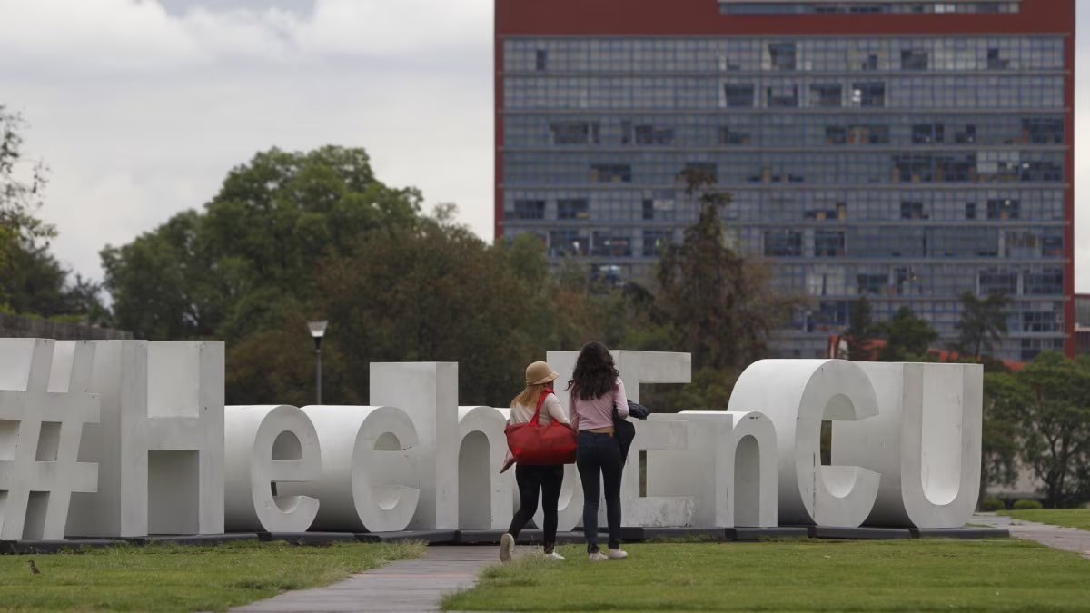 Rechazados de la UNAM aprueban examen de control presencial: ‘Me da muchísimo gusto’