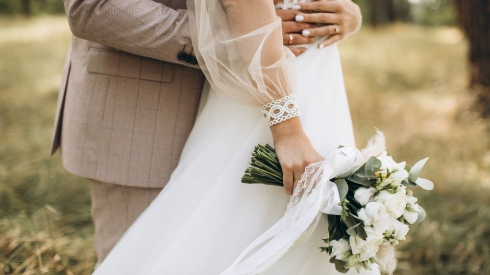 EU imputa a 11 personas ligadas con una red que organizó mil matrimonios falsos durante una década