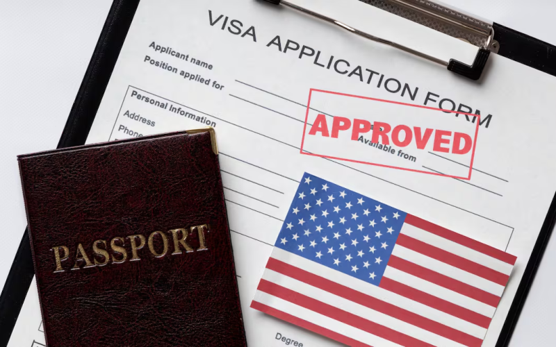 Visa es usada como «herramienta política» de Donald Trump; presidentes y jueces en la lista de revocación
