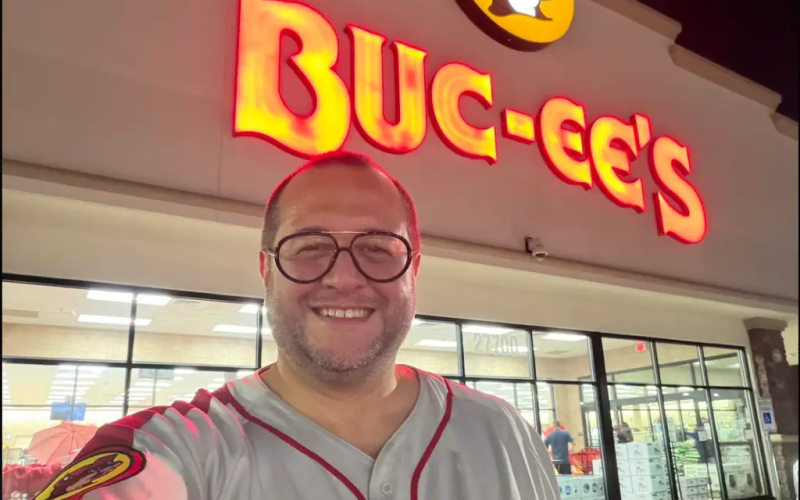 Tras la revocación de la visa a Andy, su hermano José Ramón López Beltrán publica foto en EU