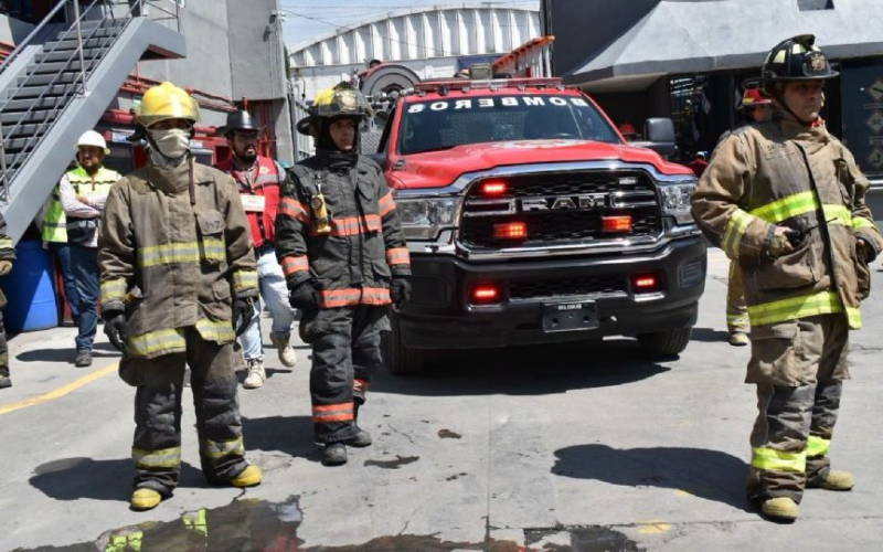 Se incendia ducto de Pemex tras labores para cerrar una toma clandestina en Hidalgo; hay dos trabajadores heridos