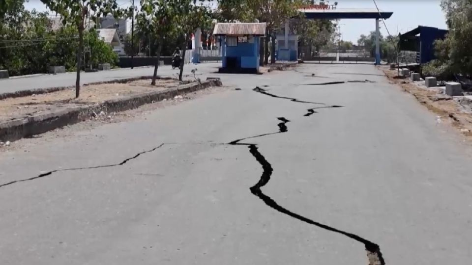 Muert*s por sismo en Indonesia suben a 70 tras cuatro días; hay 22 mil desplazados en siete distritos