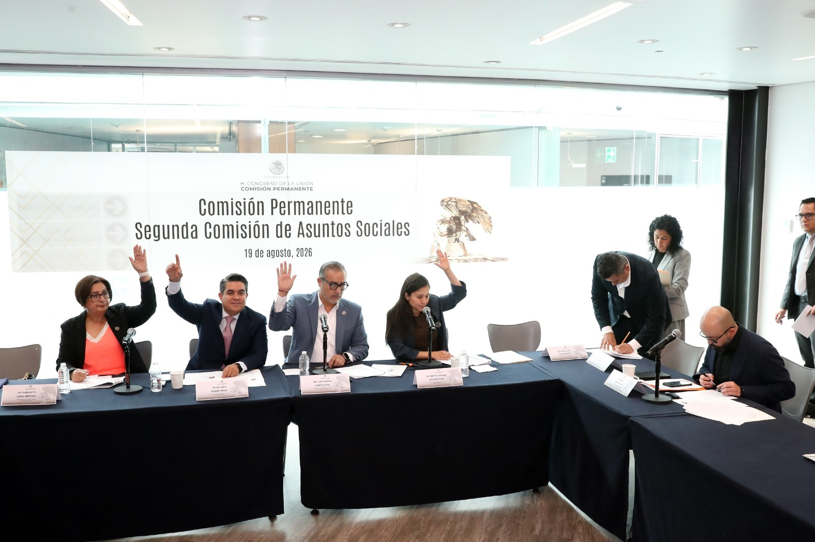 Aprueba Comisión de Asuntos Sociales de la Permanente diez dictámenes sobre salud, agua, niñez, medio ambiente y empleo