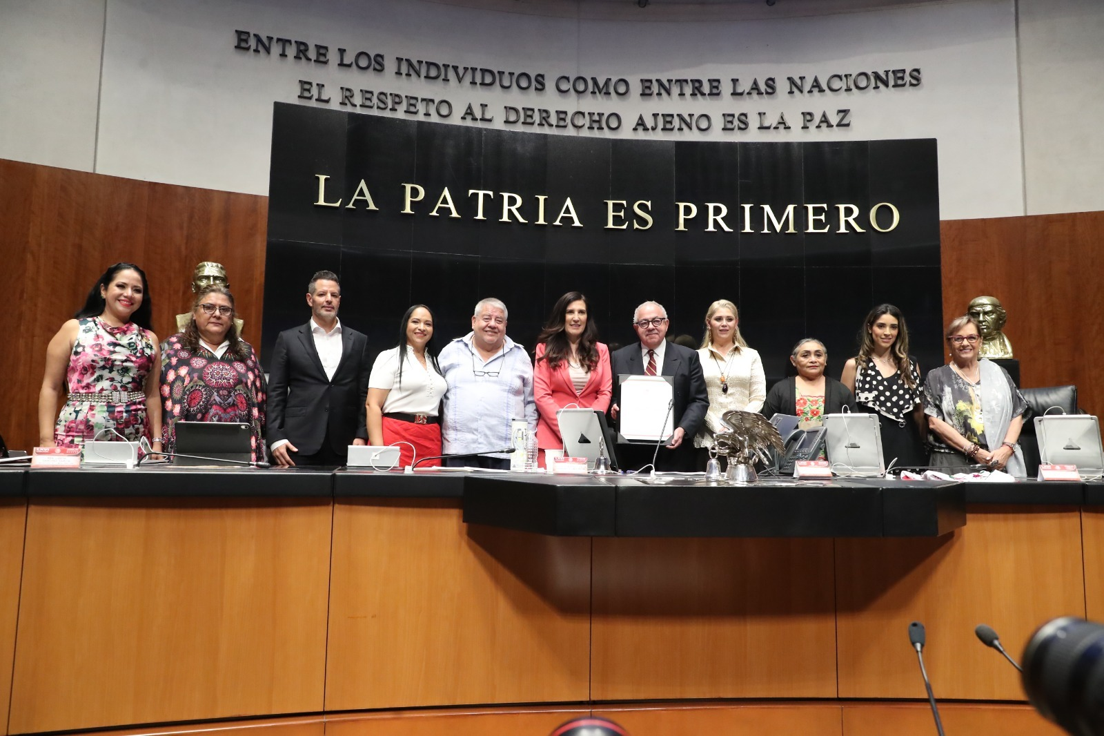 Ratifica Comisión Permanente a Rogelio Granguillhome como embajador de México en Irlanda