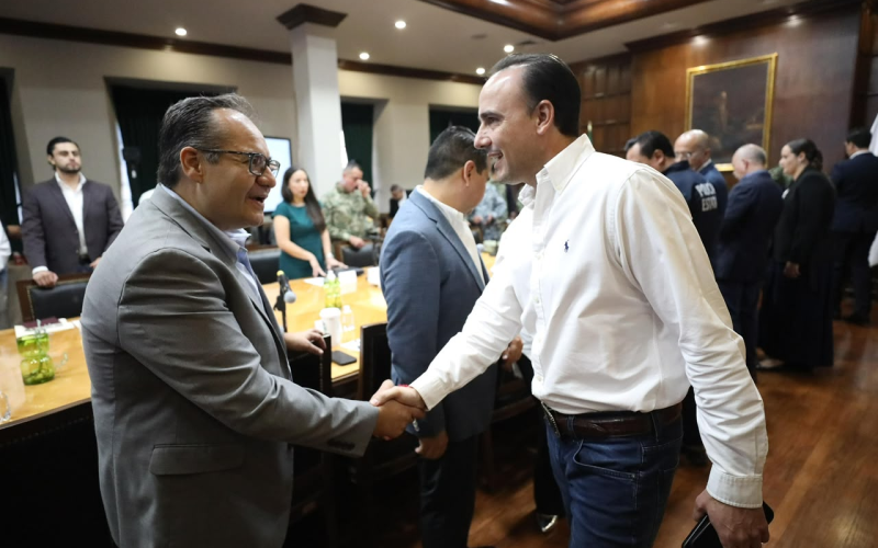 CON VOLUNTAD Y TRABAJO COORDINADO SEGUIMOS REFORZANDO LA SEGURIDAD DE COAHUILA: MANOLO
