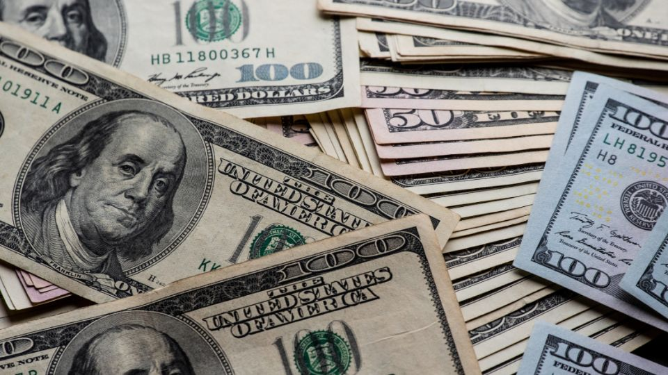 Deuda pública de Estados Unidos supera por primera vez los 40 billones de dólares