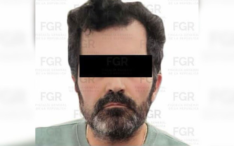 Fernando ‘N’, exalmirante involucrado en huachicol fiscal, es trasladado de Argentina a México