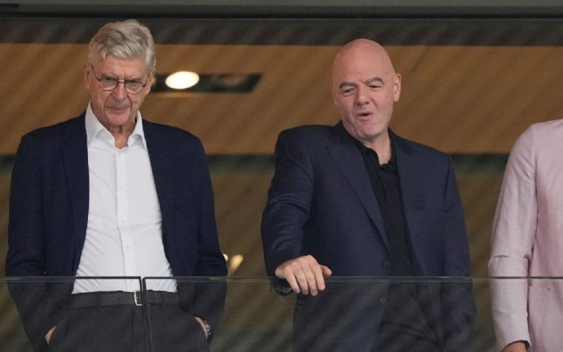 Wenger se desmarca de Infantino y afirma que la decisión de frenar la venta del Mundial fue “absolutamente necesaria”