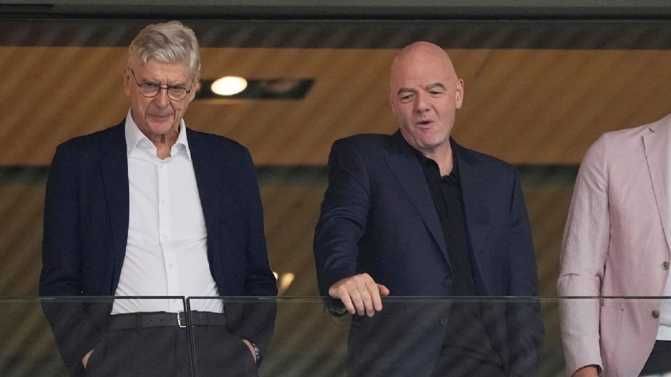Wenger se desmarca de Infantino y afirma que la decisión de frenar la venta del Mundial fue “absolutamente necesaria”