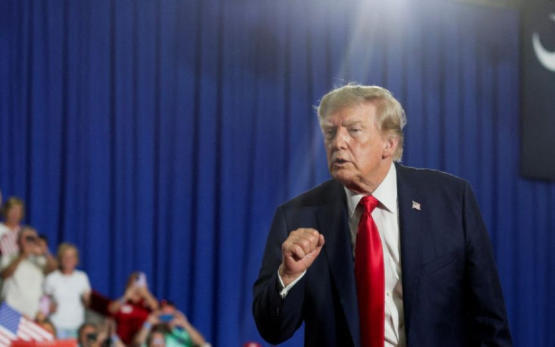 «¡Se acabó!»: Trump acusa a Canadá de imponer altos aranceles a los agricultores de EU