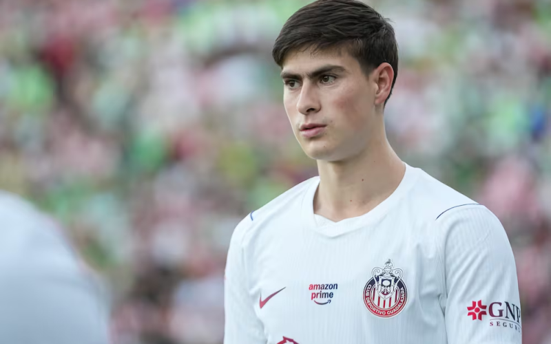 Jugador histórico de Francia asegura que ‘La Hormiga’ González es un fenómeno