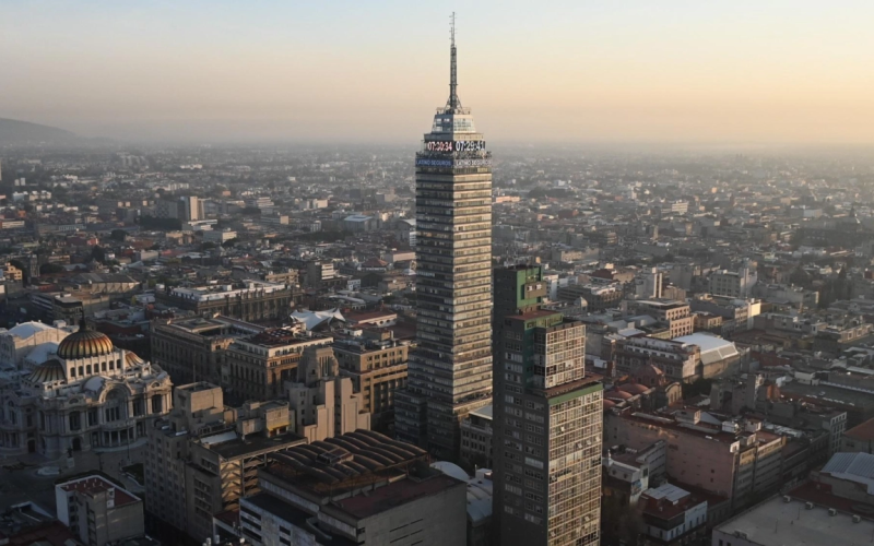 México capta un récord de 34,968 millones de dólares de IED en el primer semestre de 2026