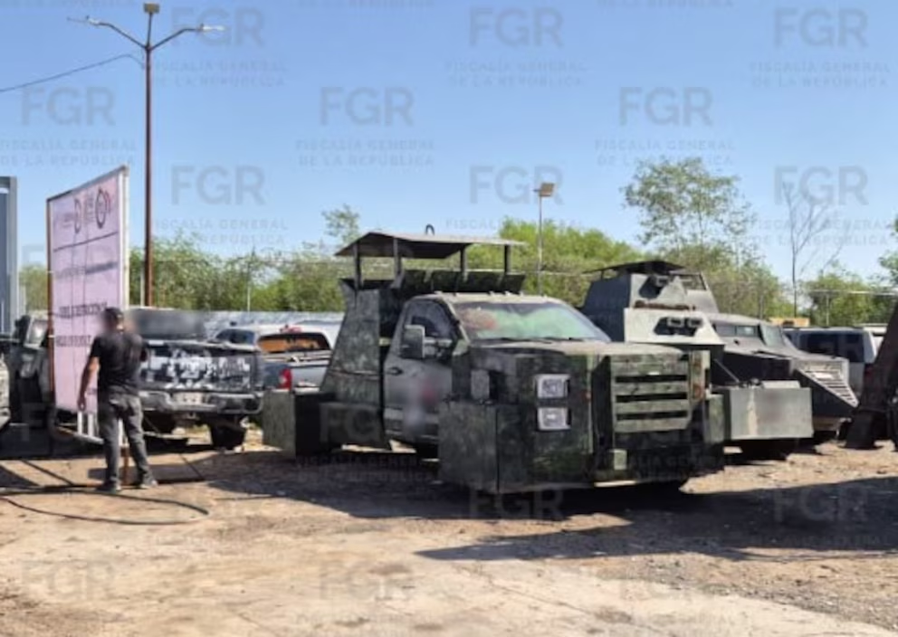 Destruyen 25 narcovehículos “Mounstruos” blindados en Tamaulipas donde operan el Cártel del Golfo y del Noreste