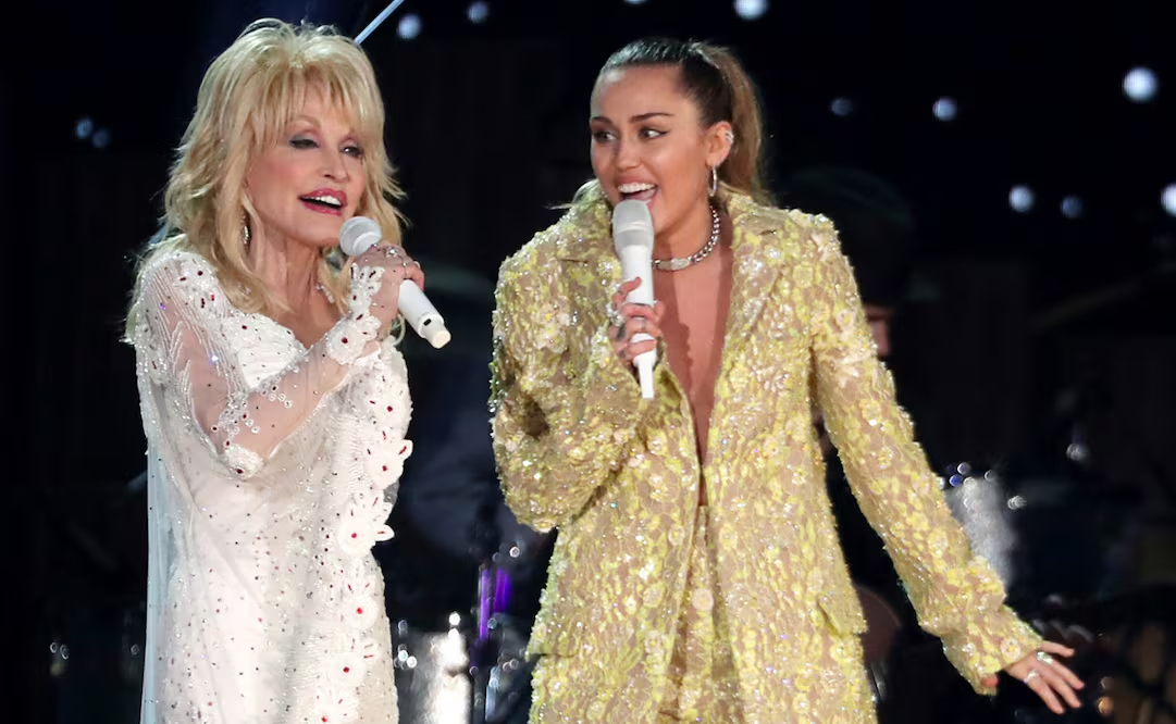 Miley Cyrus se despide con emotivas palabras de su ‘tía’ Dolly Parton: «Tengo un ángel a mi lado»