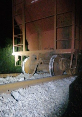 Se descarrila tren con 15 vagones en Abasolo