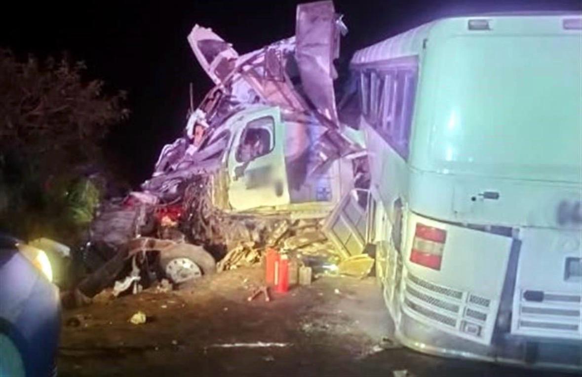 Tras mitin de Sheinbaum; mueren 4 al chocar camión