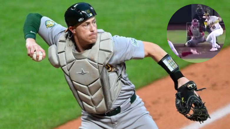 ¡Directo a la cara! Receptor de los Athletics recibe tremendo pelot4zo en el rostr0 al intentar un toque de bola