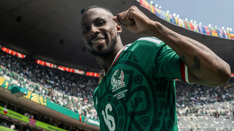 Julián Quiñones estaría entre los 30 nominados al Balón de Oro 2026