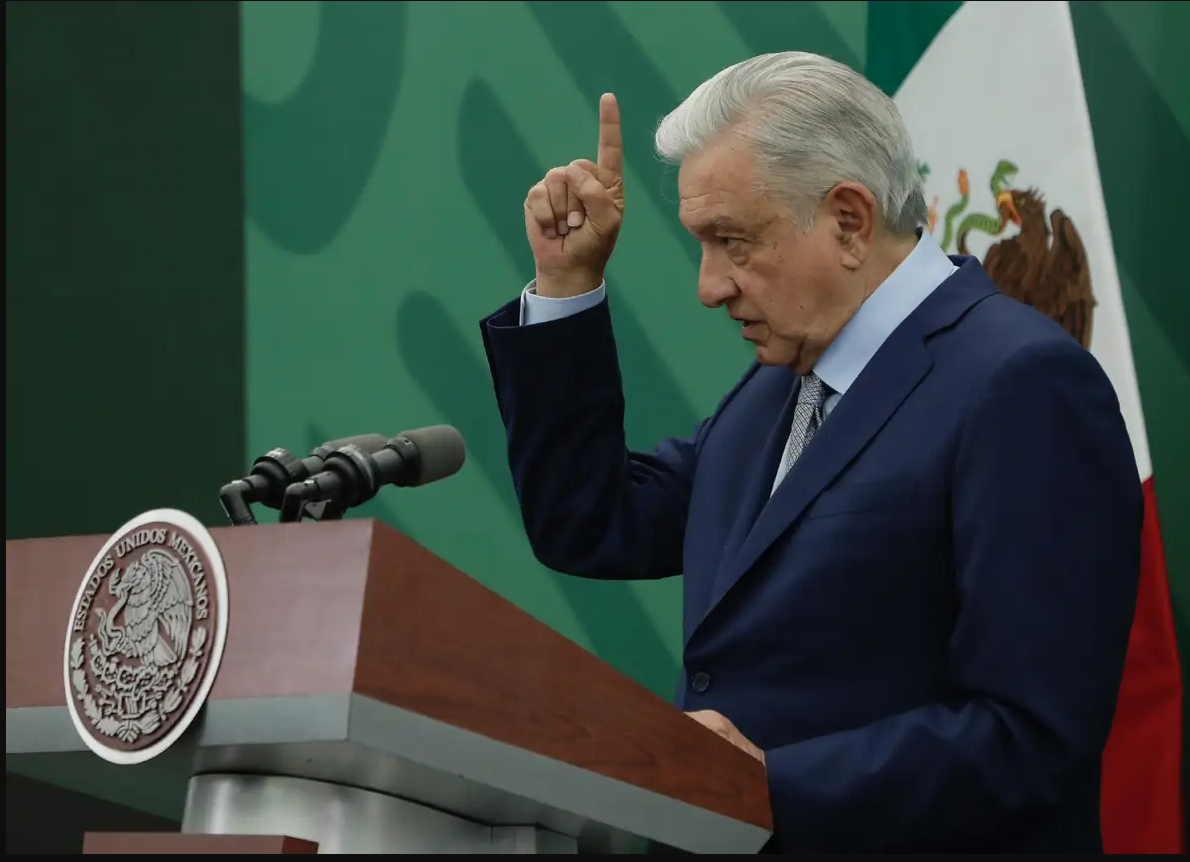 EVALÚA CORTE DE LA HAYA INVESTIGACIÓN A AMLO POR CRIMENES DE LESA HUMANIDAD