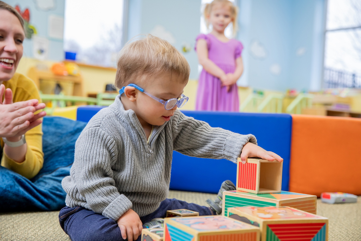 Registra Coahuila más de tres mil alumnos con espectro autista