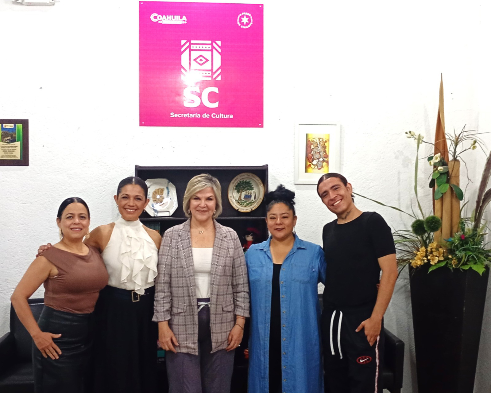 Leticia Rodarte impulsa diálogo directo con bailarines de Coahuila