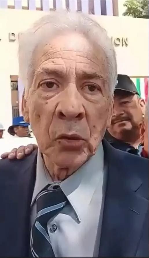 Confían extrabajadores en oferta de Arturo Domínguez