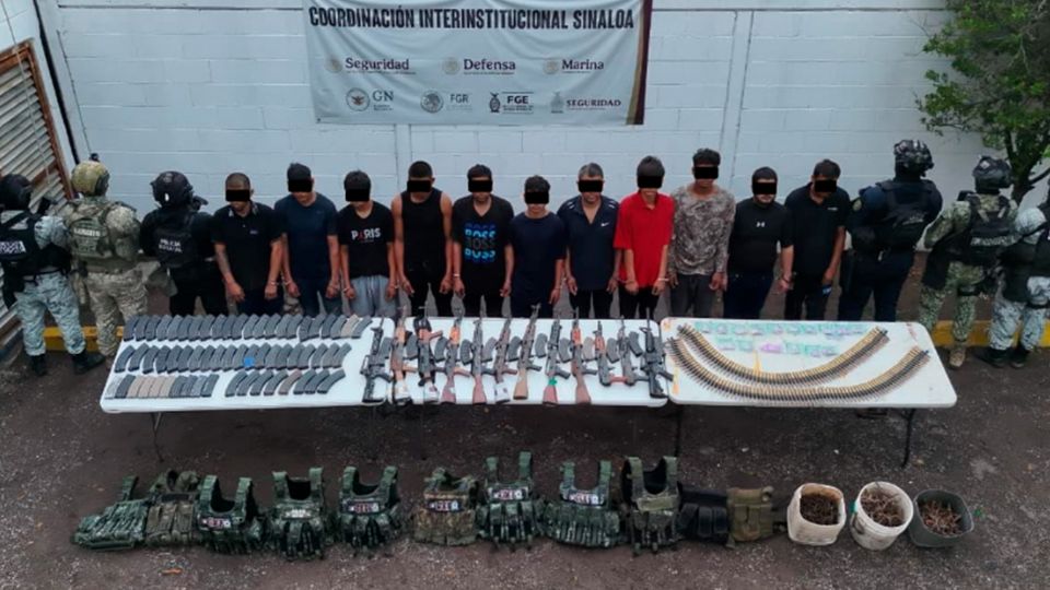 CAEN 11 “CHAPITOS” POR MUERTE DE 10 MINEROS