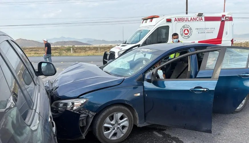 Deja choque tres personas heridas