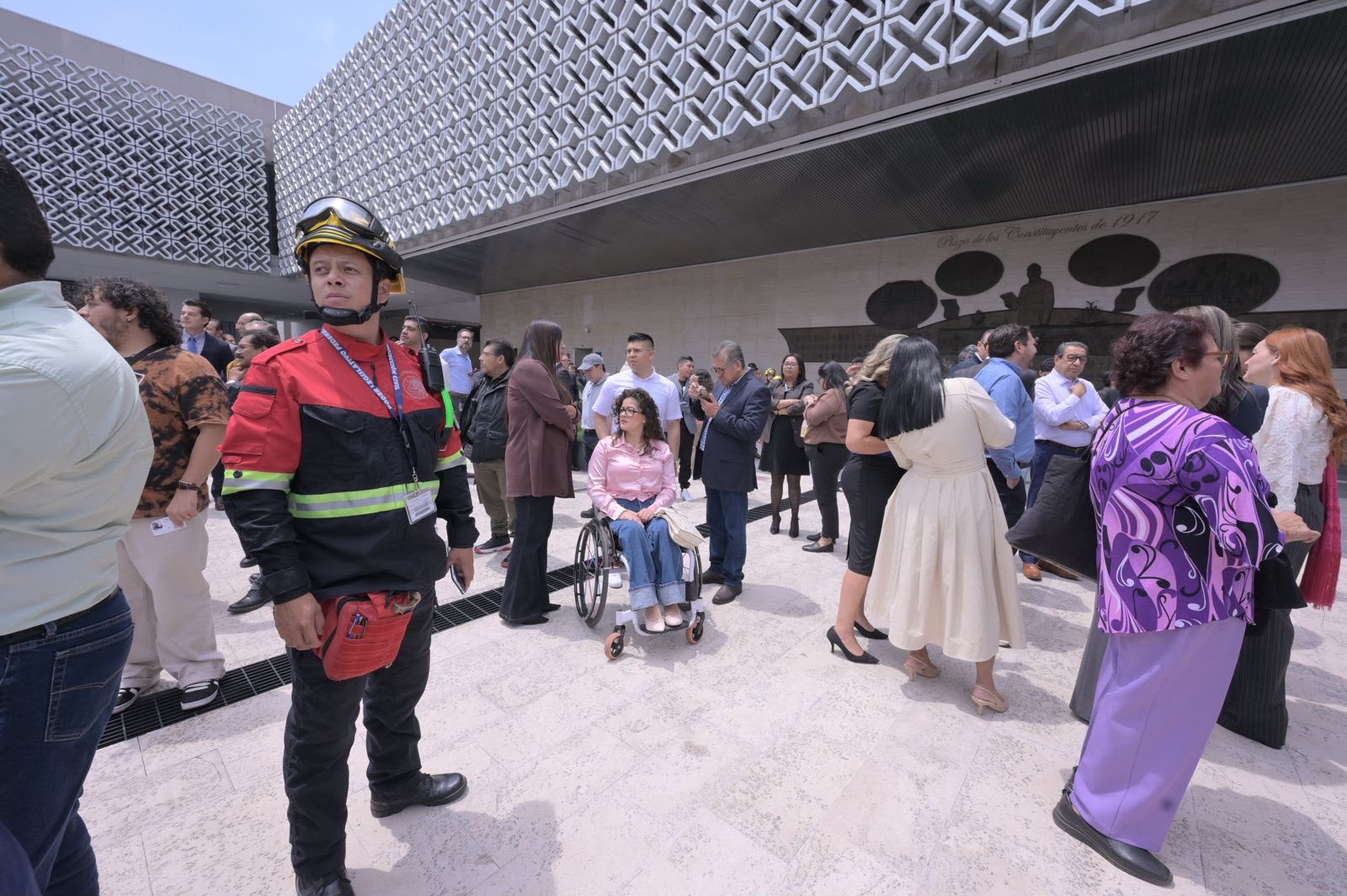 Cámara de Diputados realiza el Primer Simulacro Institucional por Sismo