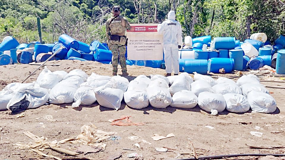 INCAUTA DEA 17T DE “METHS” EN SINALOA