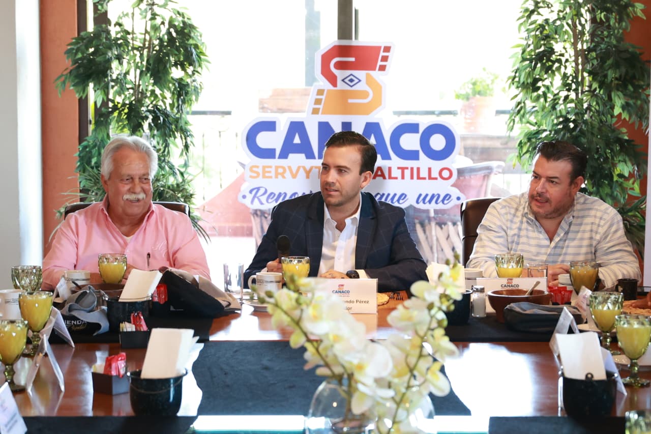 Fortalece diálogo la agenda del Senador Gabriel Elizondo