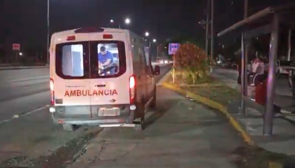 Muere don Víctor en manos de su suegro