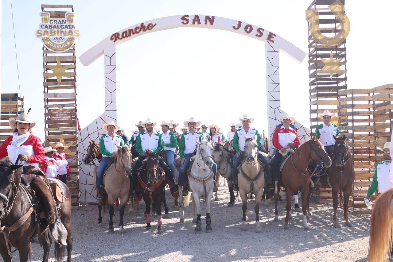 Dejan cabalgatas fuerte derrama