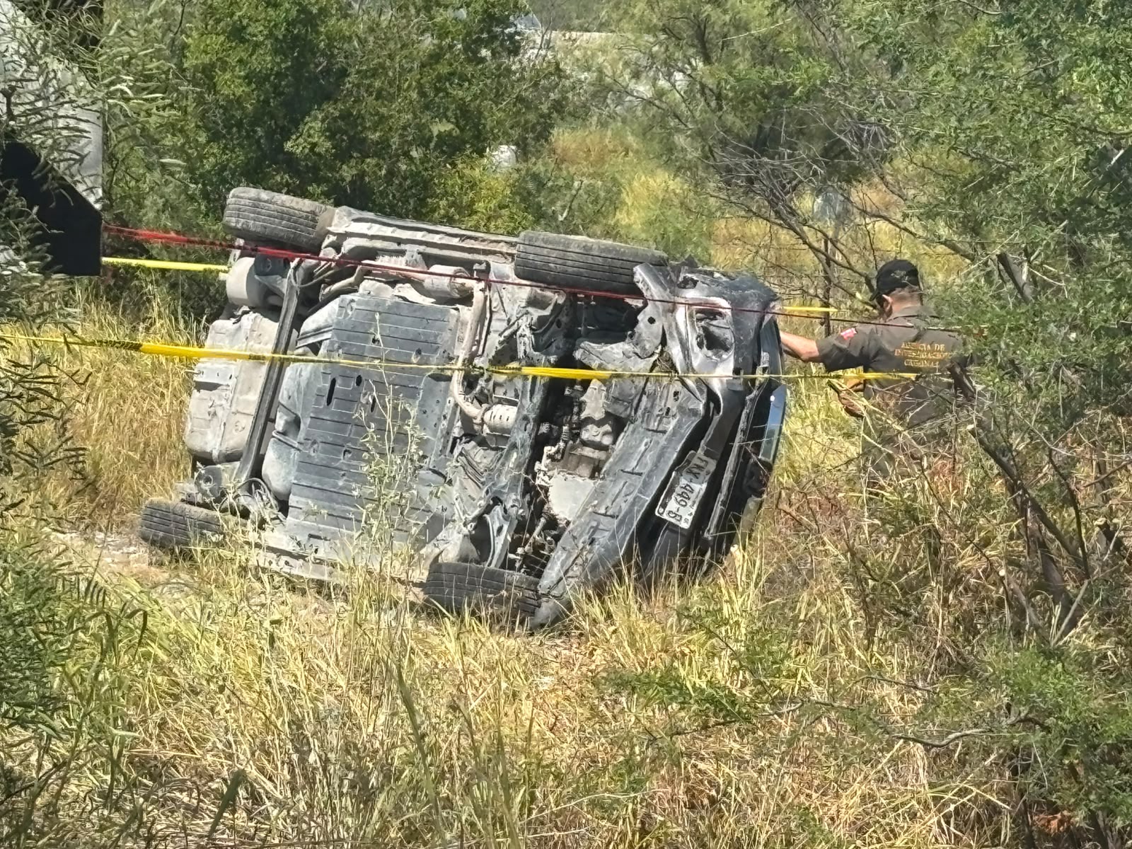 Muere tras volcar en la carretera a Candela