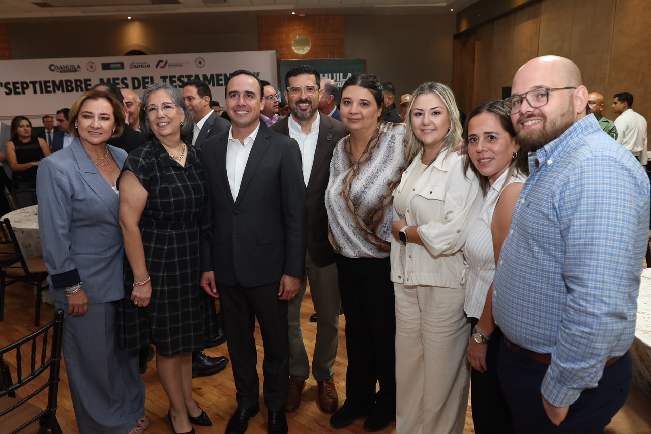 FORTALECEN MANOLO JIMÉNEZ Y NOTARIOS MES DEL TESTAMENTO