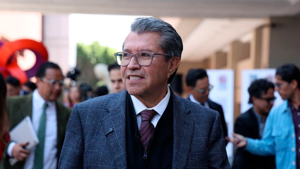 Morena da reversa a aumento a cervezas