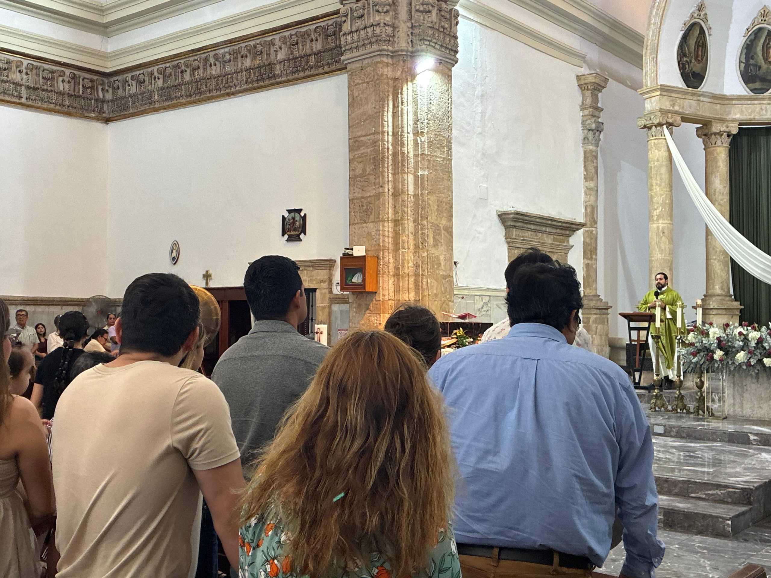 Llama Iglesia a no juzgar a quienes se acerquen a Dios