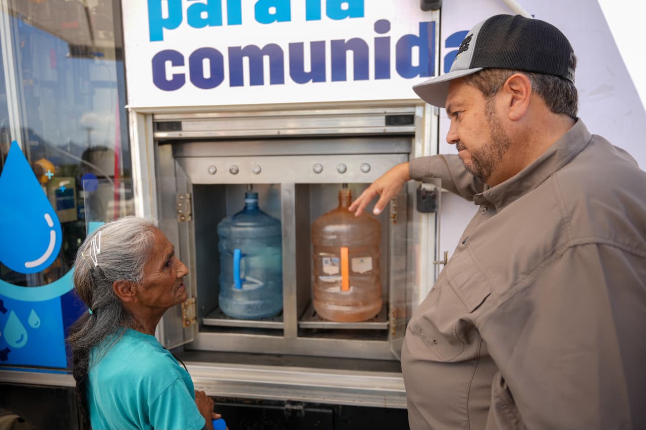 Supera “Agua para tu Comunidad” 35 mil litros entregados en Ramos