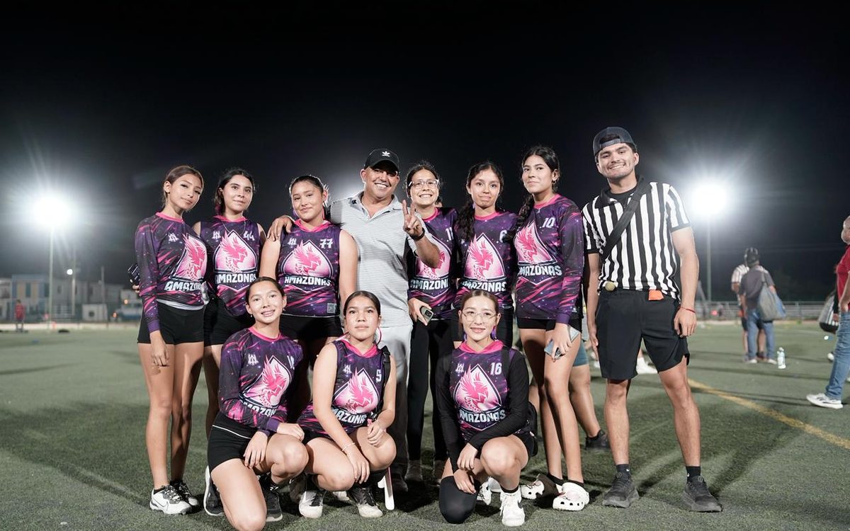 Inaugura Chano Díaz la temporada de Flag League