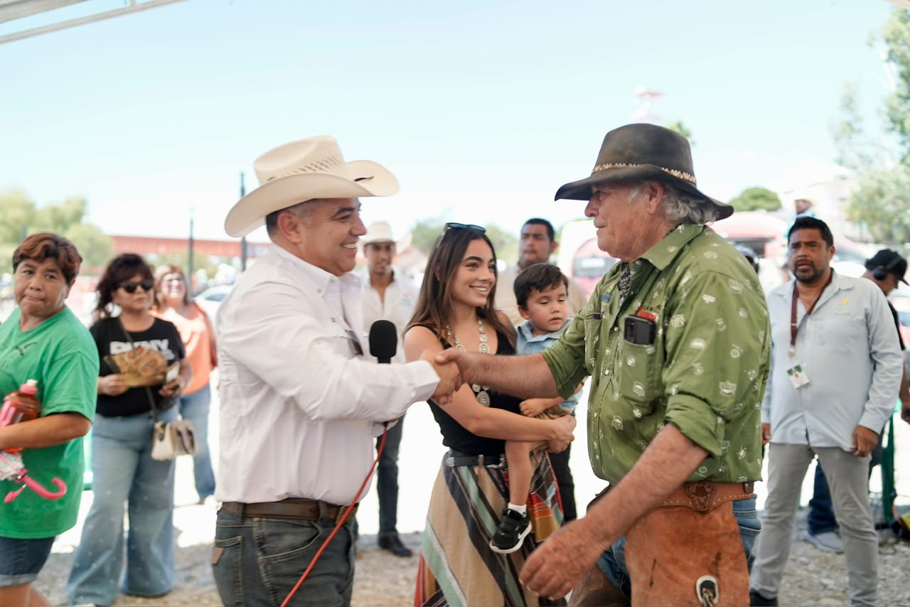 Llegan cabalgantes a Sabinas