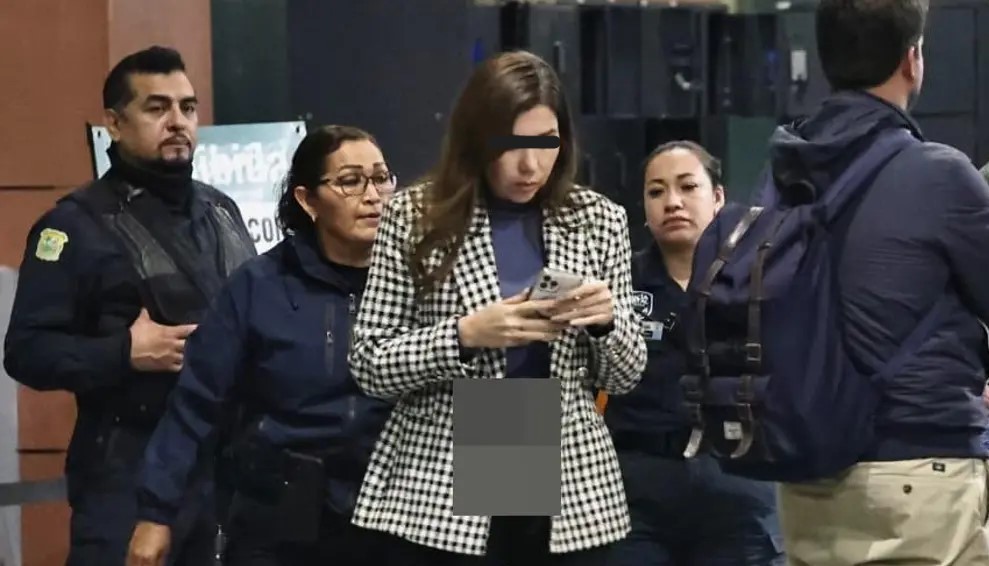 SE CAE DEMANDA DE AMPARO AMAÑADO DE TANIA FLORES