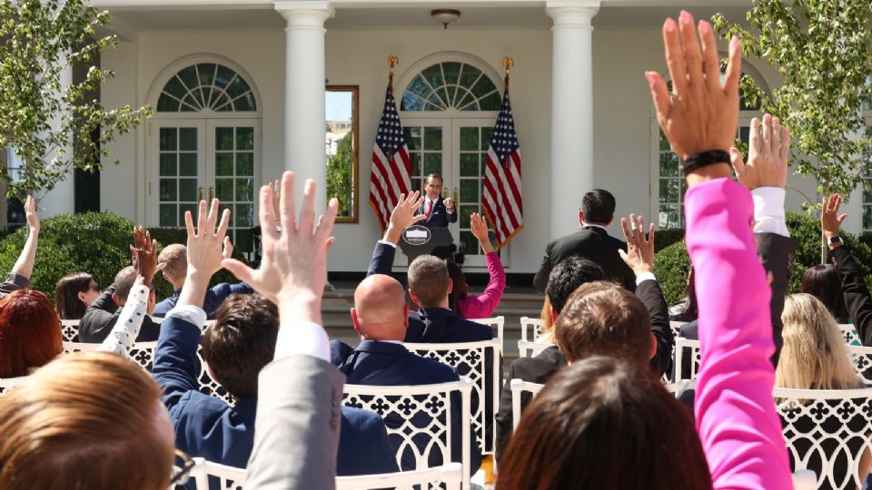 BOICOTEAN MEDIOS DE EU A TRUMP POR VETO