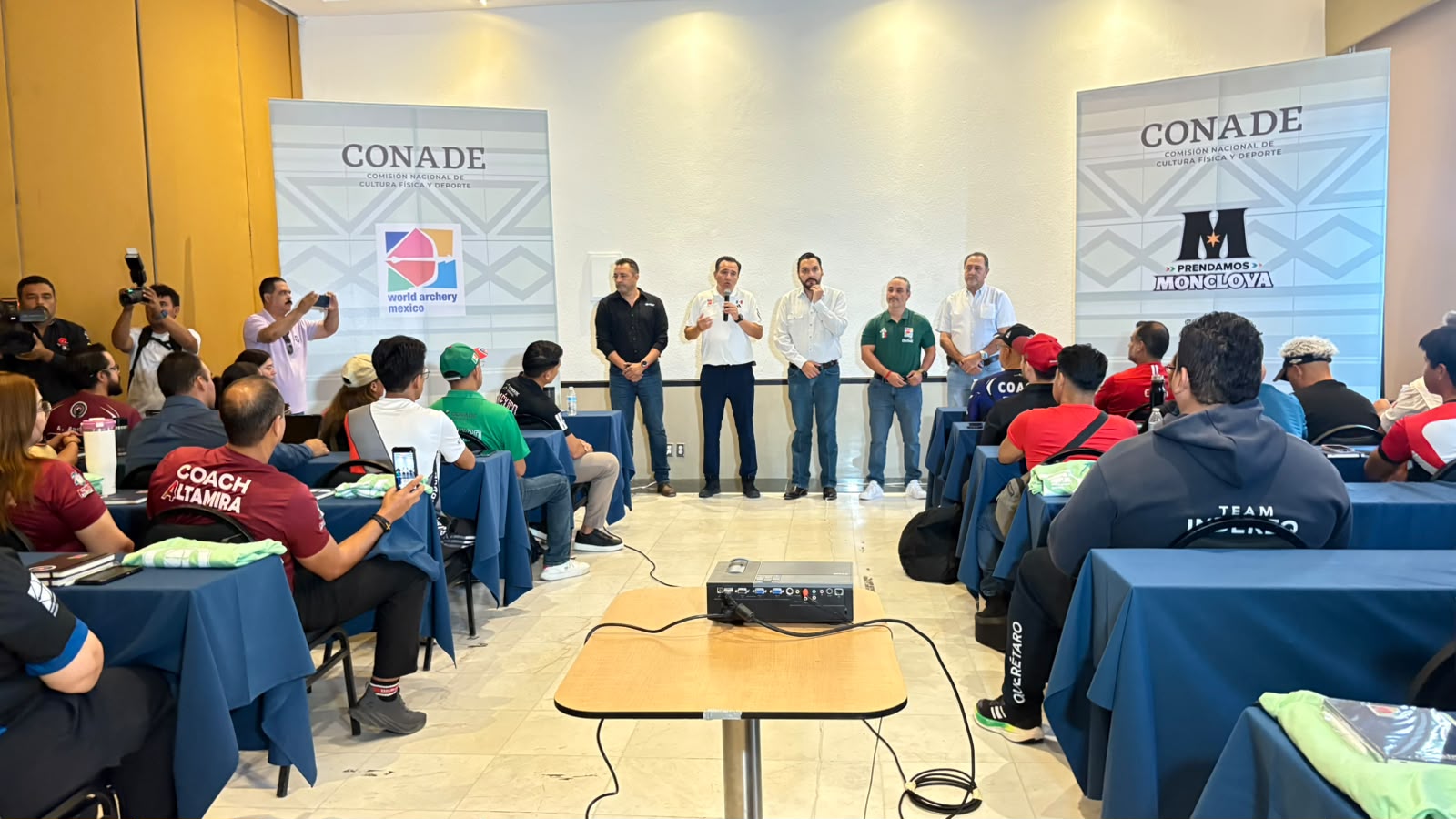 Asisten 80 instructores de todo el país a capacitación