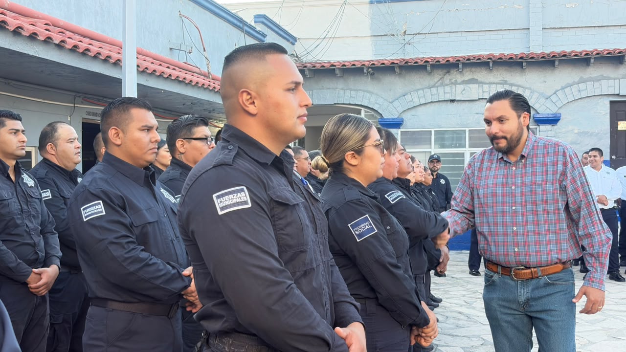 Busca Monclova superar los 500 policías: Villarreal