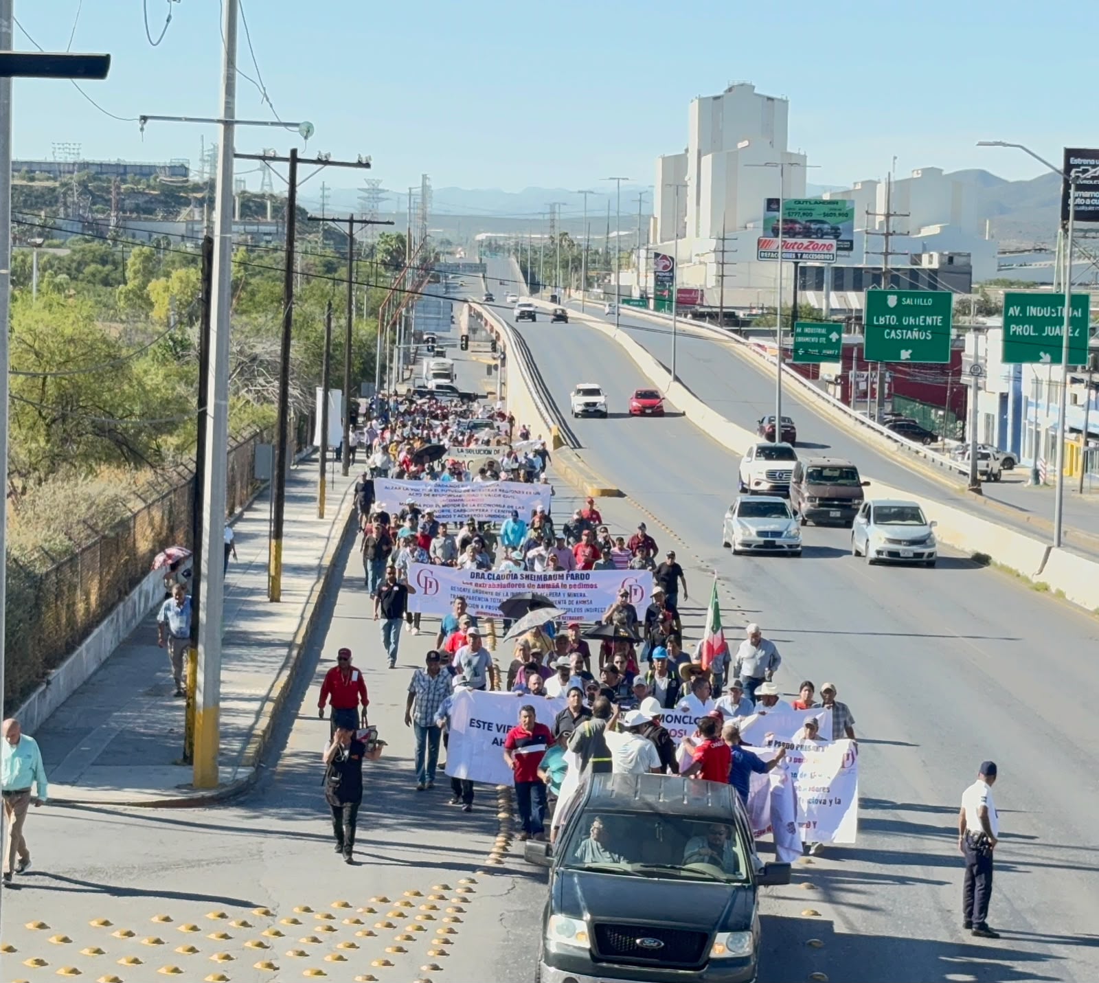 “No aguantamos más” ex obreros de AHMSA