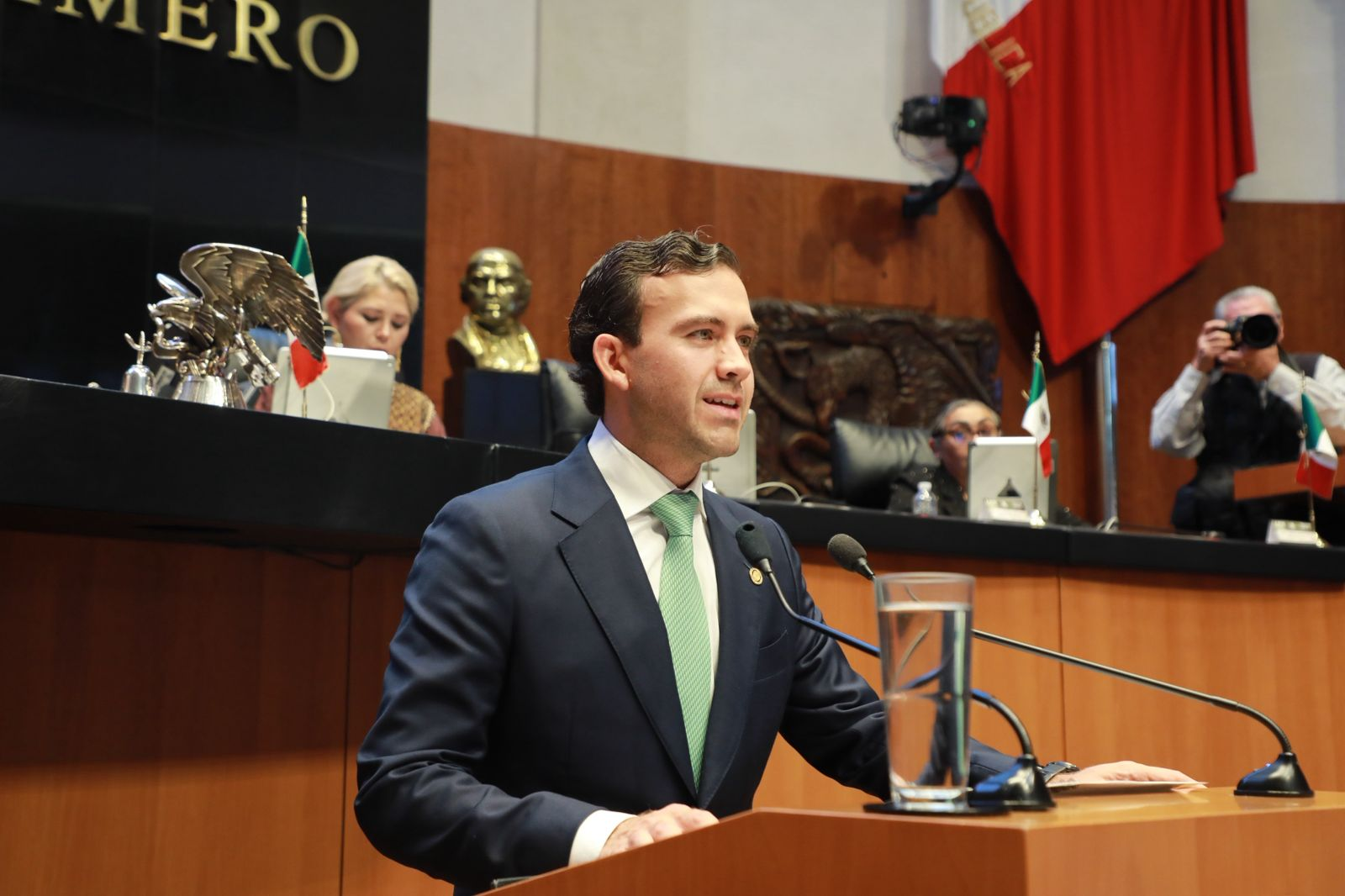 PRESENTA GABRIEL ELIZONDO CONTUNDENTE PAQUETE DE PROPUESTAS EN BENEFICIO DE COAHUILA