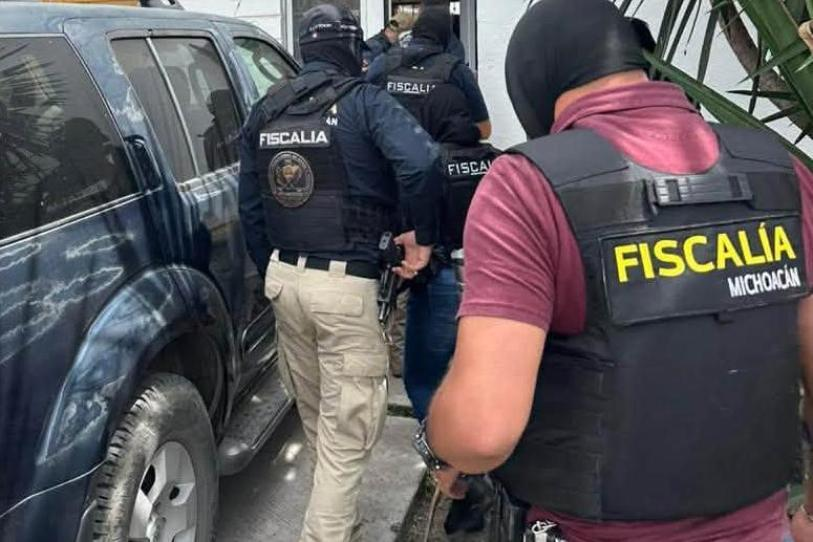 Persecución a b*lazos deja un muert* y un herido en Morelia