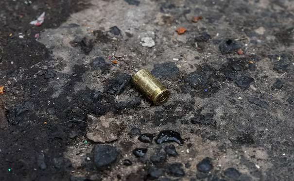 Reportan ataques a b*lazos contra tres inmuebles en Culiacán; un ciudadano de origen chino resulta herido