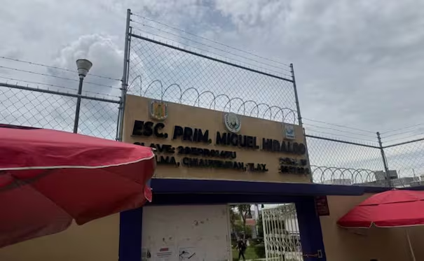 En pleno regreso a clases, sujetos arm*dos irrumpen en primaria de Tlaxcala; roban aproximadamente 60 mil pesos de cuotas escolares