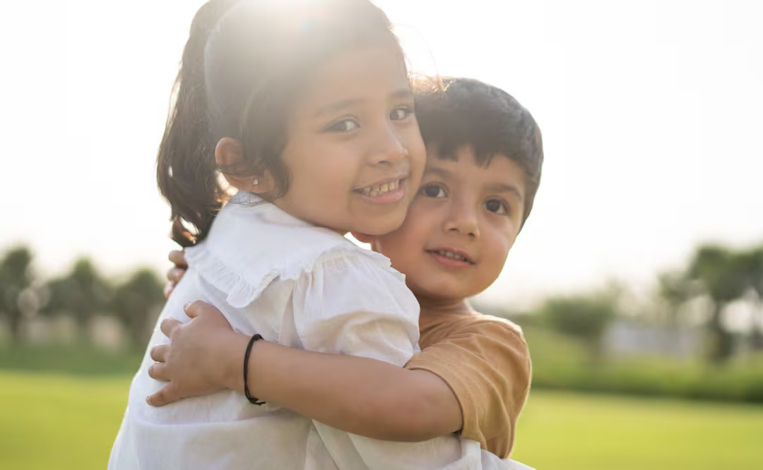 Día Mundial del Hermano: ¿por qué se conmemora esta fecha?; frases y actividades para celebrarlo HOY